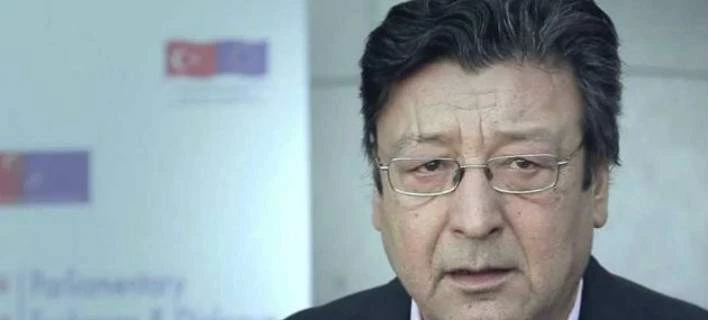 Πέθανε ο καθηγητής εγκληματολογίας και πρώην βοηθός του Συνηγόρου του Πολίτη Βασίλης Καρύδης